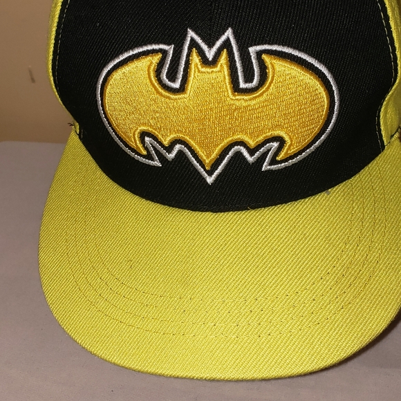 4 marvel themed hats - Picture 16 of 16